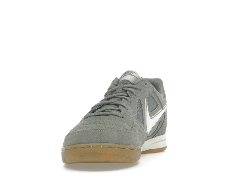 Nike Gato Light Army