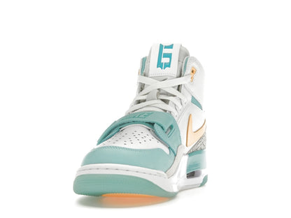 Jordan Legacy 312 Guo Ailun