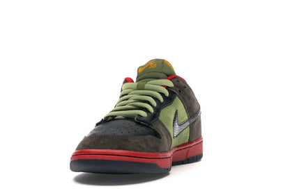 Nike SB Dunk Low Asparagus
