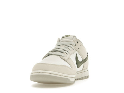 Nike Dunk Low Leaf Veins