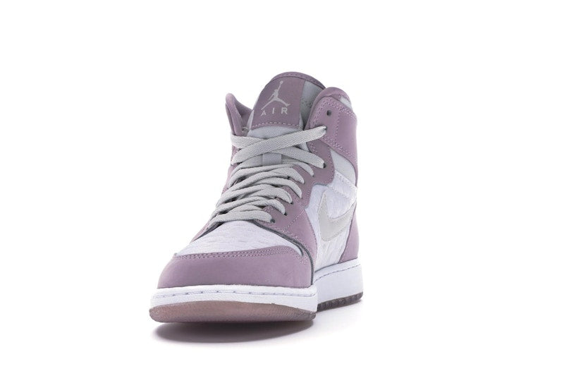 Jordan 1 Retro Heiress Plum Fog (GS)