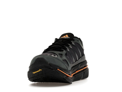 adidas Adistar HRMY Carbon Black Crew Orange