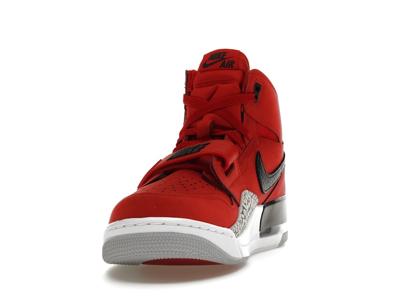Jordan Legacy 312 Toro