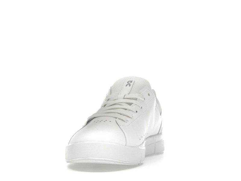 On The Roger Advantage All White (Women's)