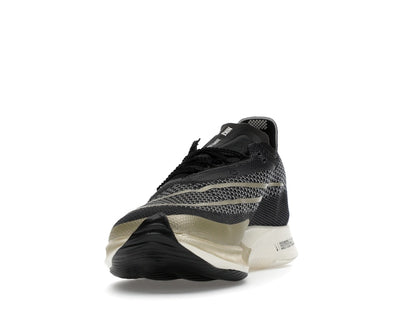 Nike Streakfly Black Metallic Gold Grain