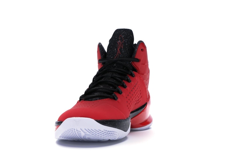 Jordan Melo M11 University Red