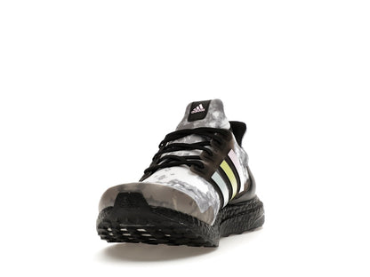 adidas Ultra Boost Sky Tint Black