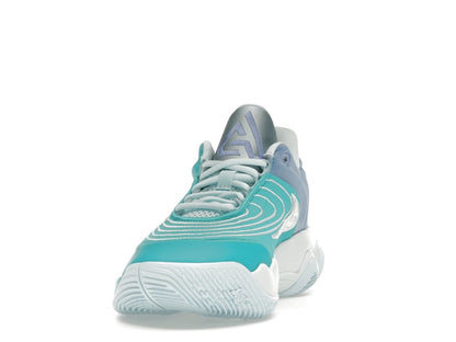 Nike Giannis Immortality 4 Christmas