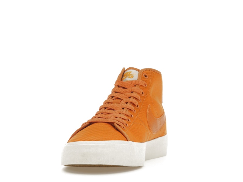 Nike SB Blazer Court Mid Premium Light Curry