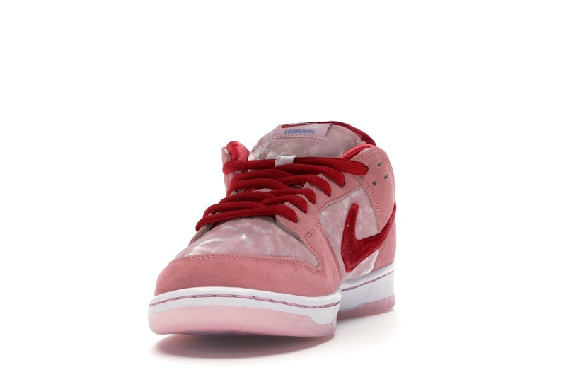 Nike SB Dunk Low StrangeLove Skateboards