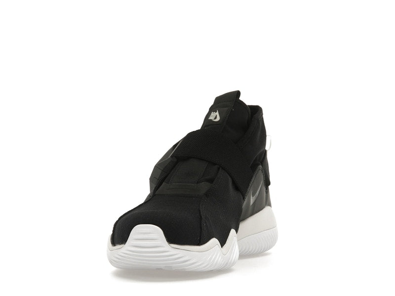 Nike KMTR Black White
