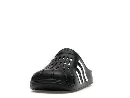 adidas Adilette Clogs Core Black Cloud White