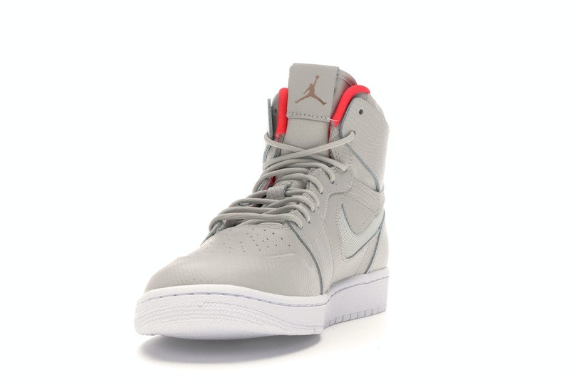 Jordan 1 Retro High Nouveau Pure Platinum Bright Crimson