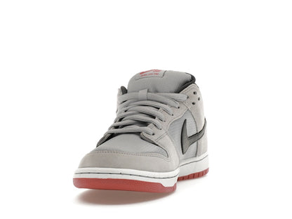 Nike SB Dunk Low Anthracite Light Redwood