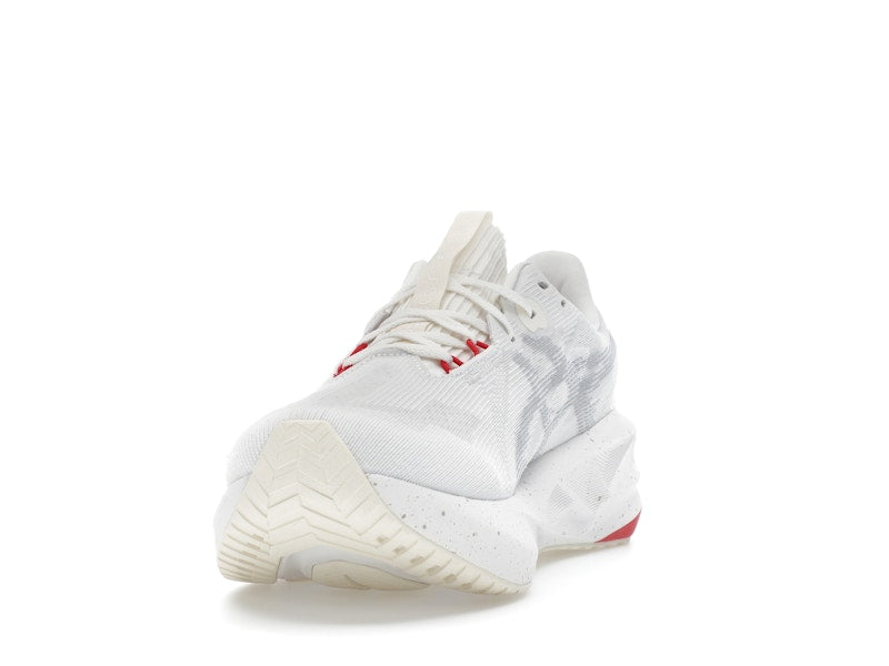 ASICS Novablast 5 Bandit