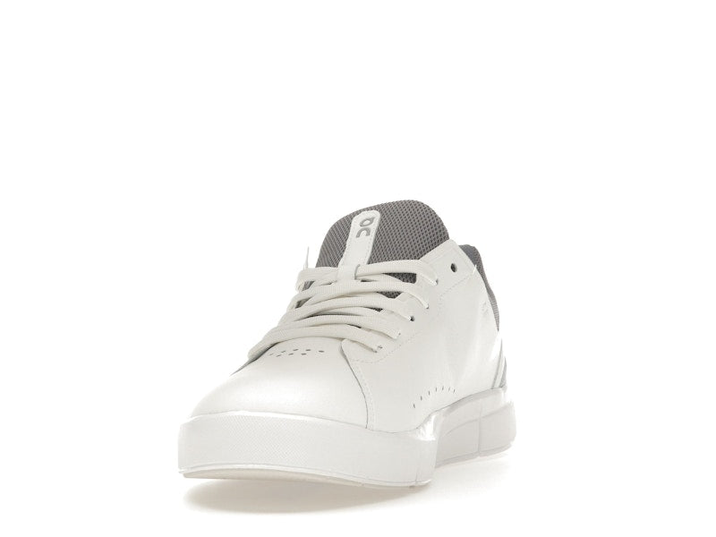On The Roger Advantage White Fossil