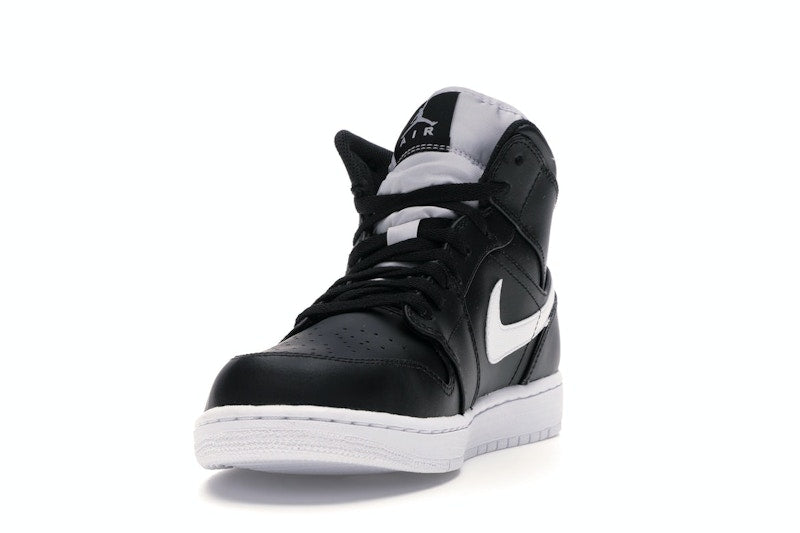 Jordan 1 Retro Mid Black White