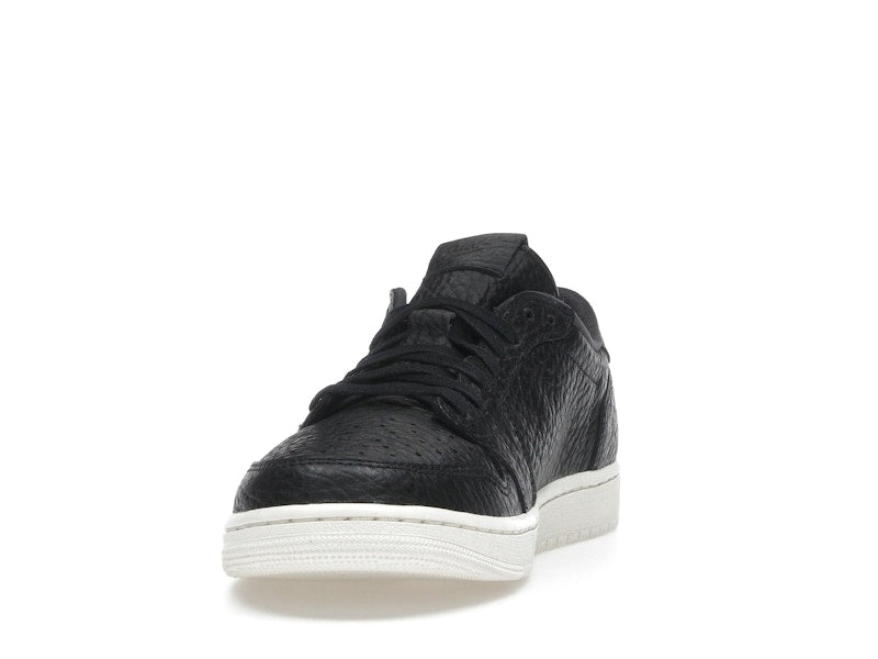 Jordan 1 Retro Low Swooshless Black (2025)