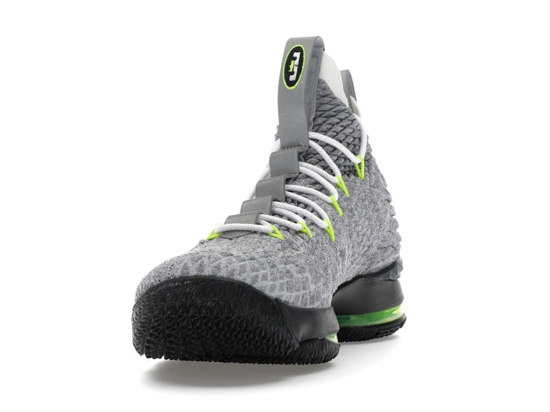 Nike LeBron 15 Air Max 95