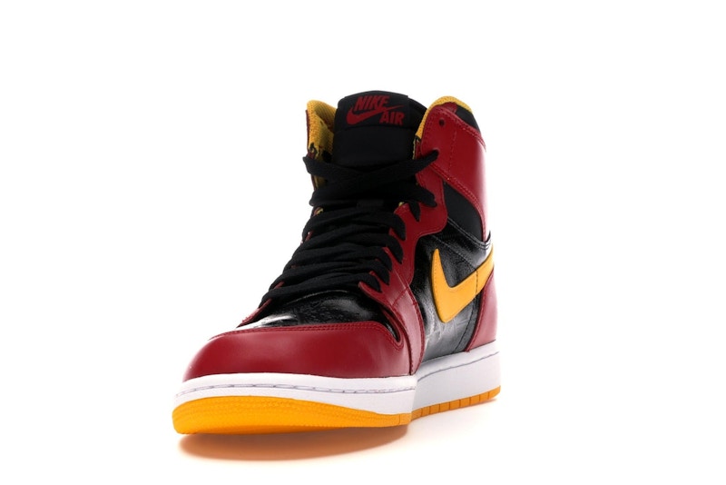 Jordan 1 Retro Human Highlight