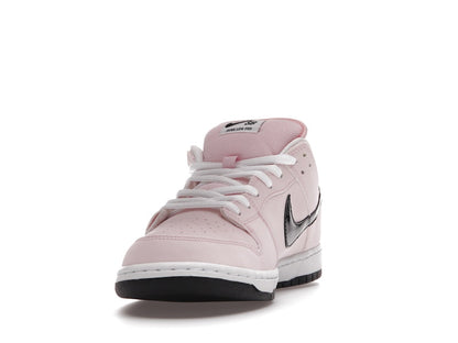Nike SB Dunk Low Pink Box
