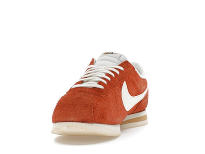 Nike Cortez SE Suede Dark Russet Flax Muslin Sail