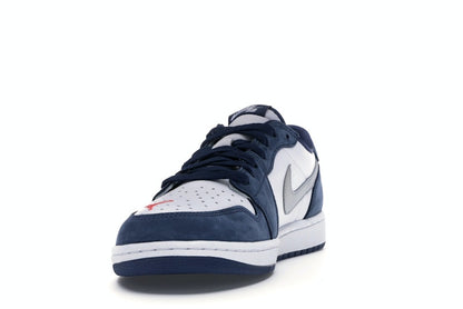 Jordan 1 Low SB Midnight Navy