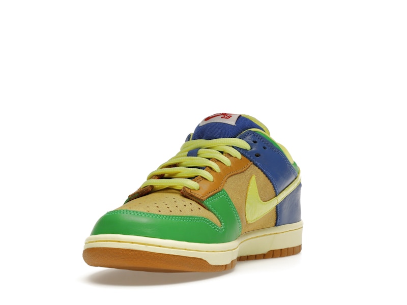 Nike SB Dunk Low Brooklyn Projects