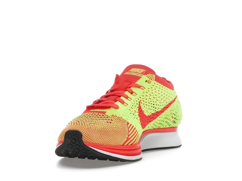 Nike Flyknit Racer Bright Crimson Volt