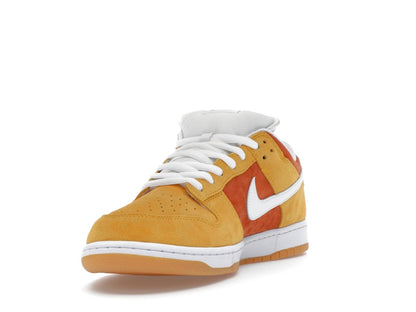 Nike SB Dunk Low Chocolate Skateboards Sun