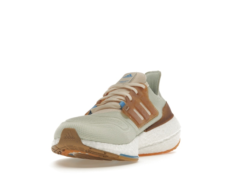 adidas Ultra Boost 22 Made with Nature Linen Green