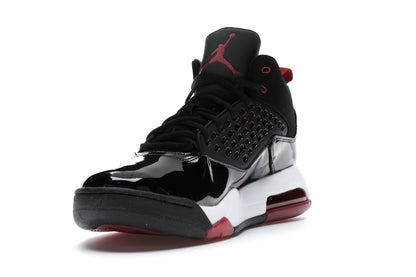 Jordan Maxin 200 Black Gym Red