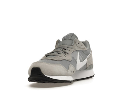 Nike Venture Runner Light Solar Flare Heather