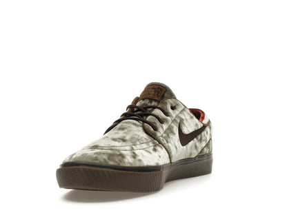 Nike SB Zoom Janoski OG+ SE Medium Olive Baroque Brown Dark Team Red Velvet Brown