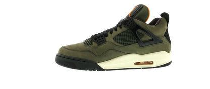 Jordan 4 Retro Undefeated (2005)