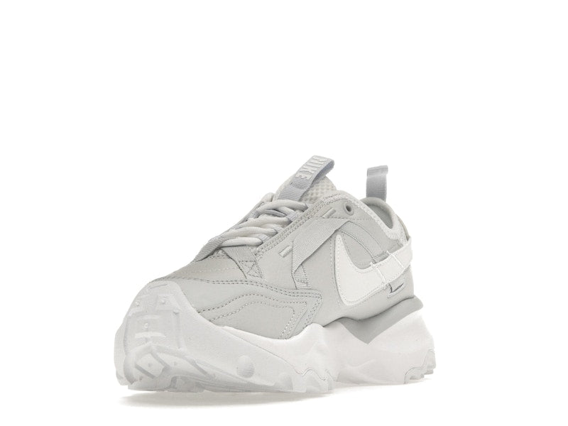 Nike TC 7900 Premium 2 Photon Dust Photon Dust Grey Fog White (Women's)