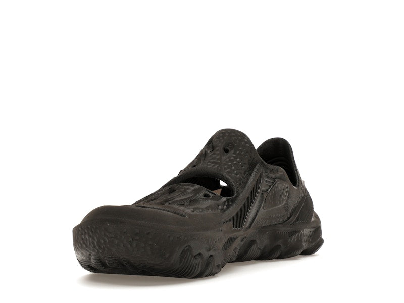 Nike ISPA Universal Black