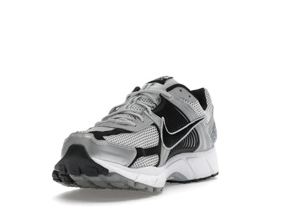 Nike Zoom Vomero 5 Metallic Silver Black