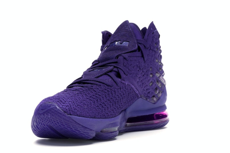 Nike LeBron 17 2K