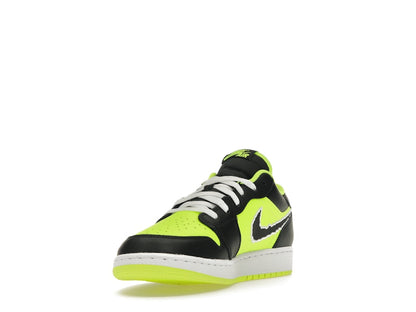 Jordan 1 Low SE Black Cat Volt (GS)