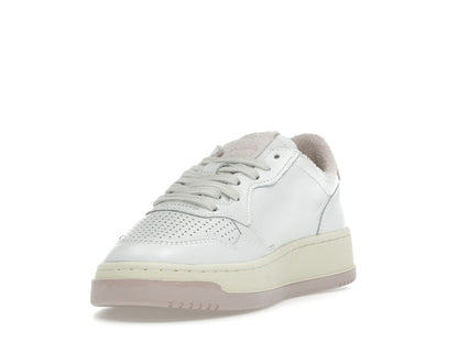 Autry Medalist Leather Low White Powder Pink (Women's)