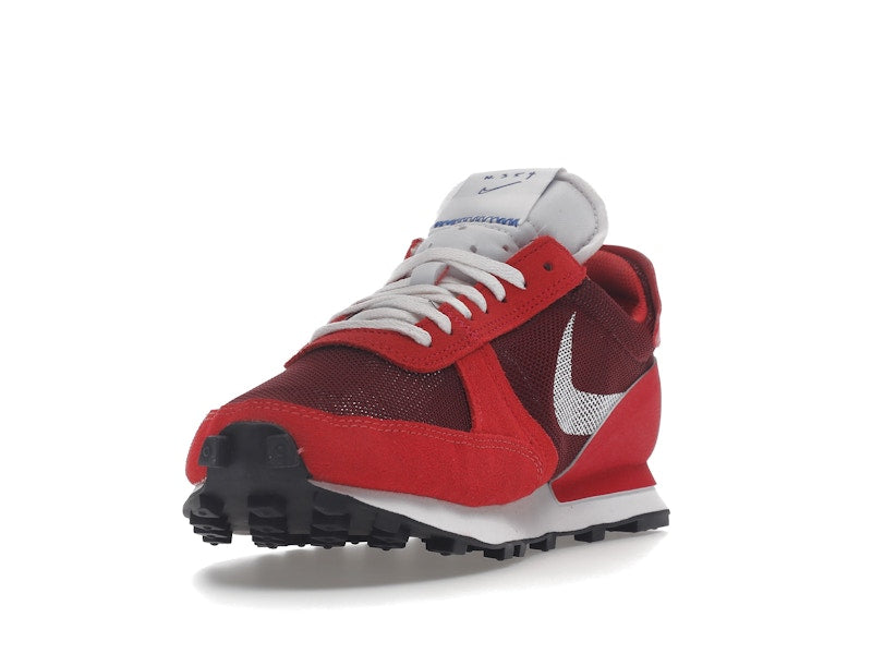 Nike Daybreak Type Team Red