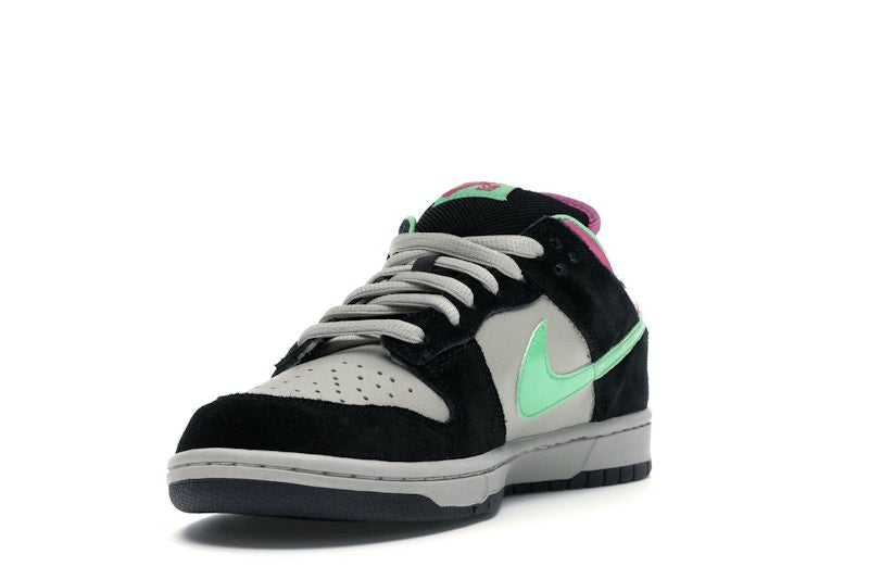 Nike SB Dunk Low Magnet Light Poison Green