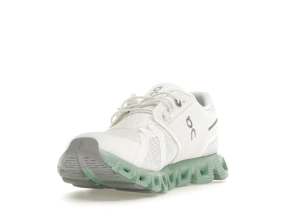 On Running Cloud 5 Undyed White Creek (Women's)