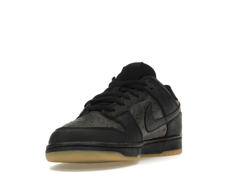 Nike SB Dunk Low Ostrich