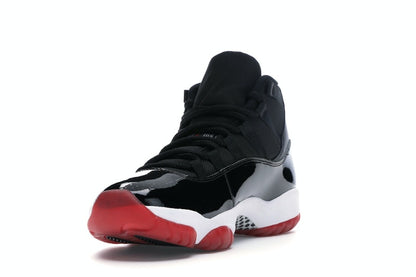 Jordan 11 Retro Playoffs Bred (2019)