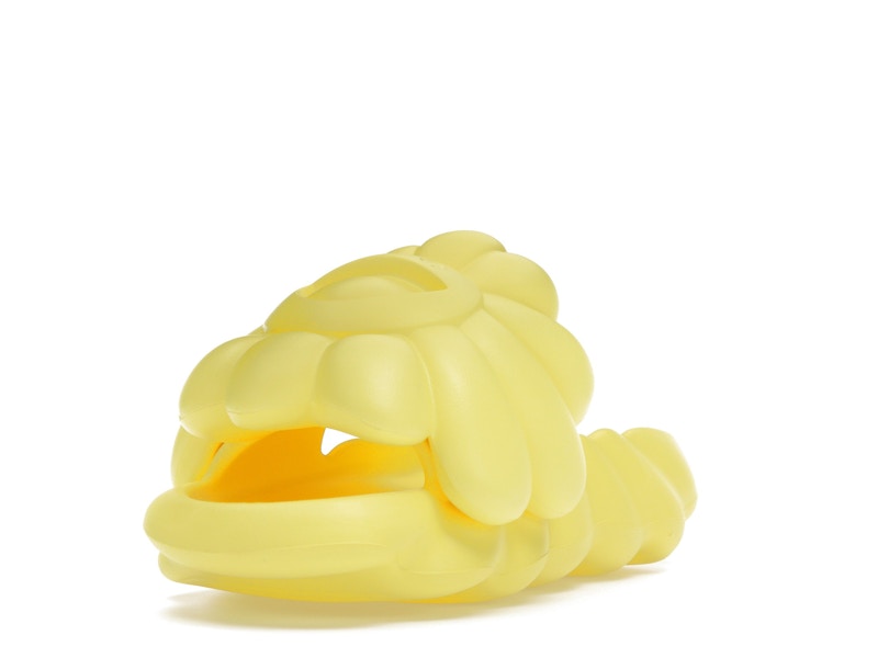Takashi Murakami Ohana Full-Bloom Slide Blazing Yellow