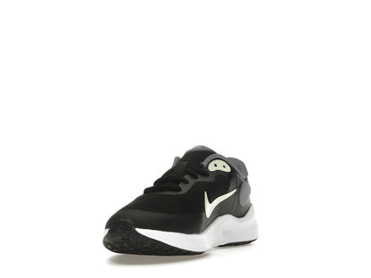 Nike Revolution 7 Black Smoke Grey White Barely Volt (GS)