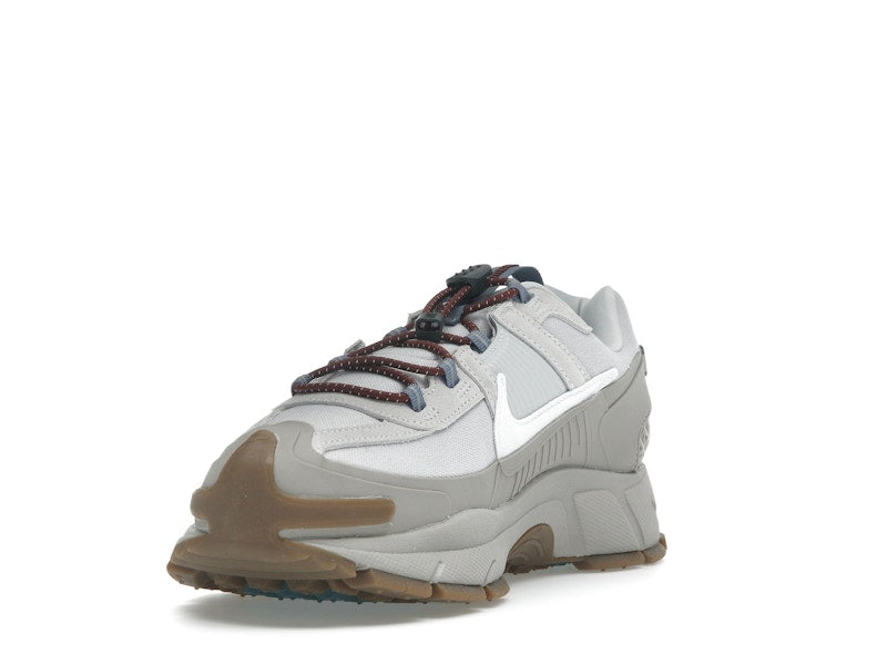 Nike Zoom Vomero Roam College Grey White Gum
