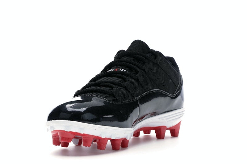 Jordan 11 Retro Low Cleat Bred